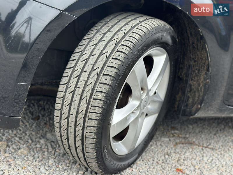 Универсал Kia Ceed 2009 в Виннице