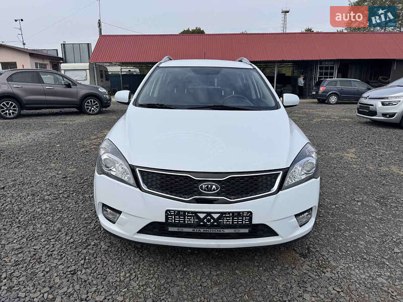 Універсал Kia Ceed 2011 в Луцьку