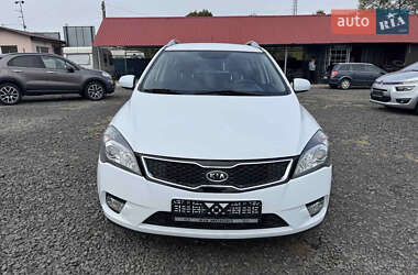 Универсал Kia Ceed 2011 в 