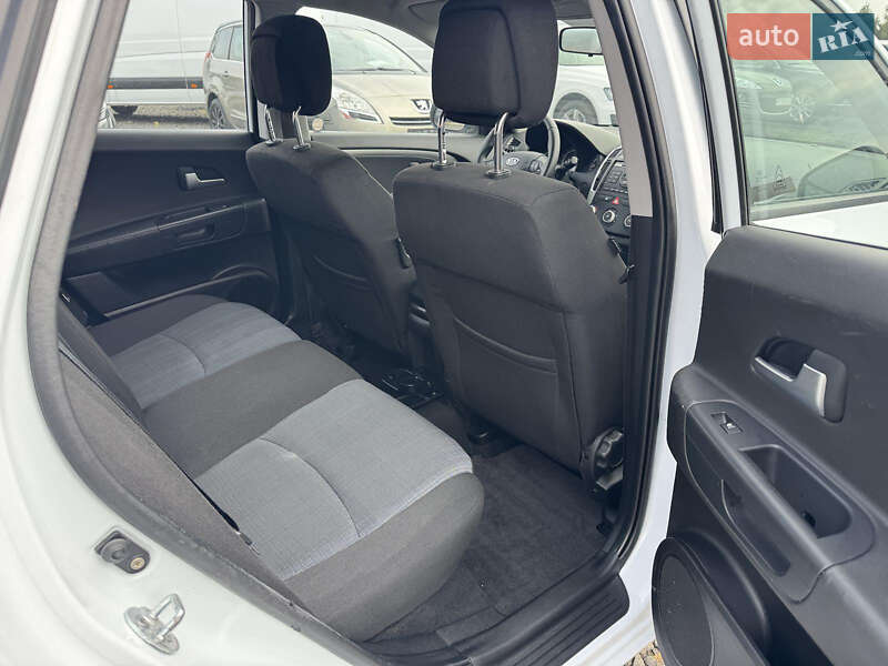 Універсал Kia Ceed 2011 в Луцьку