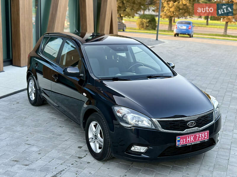 Kia Ceed 2010
