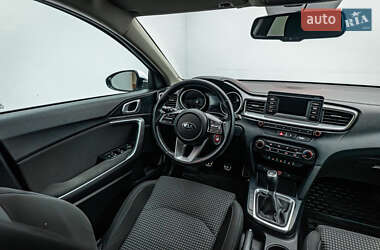 Хэтчбек Kia Ceed 2018 в 