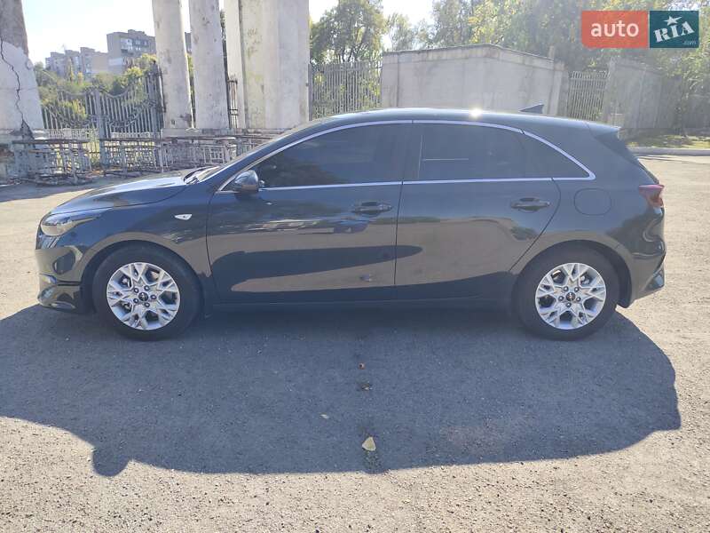 Хэтчбек Kia Ceed 2023 в Каменском фото 8 Хэтчбек Kia Ceed 2023 в Каменском