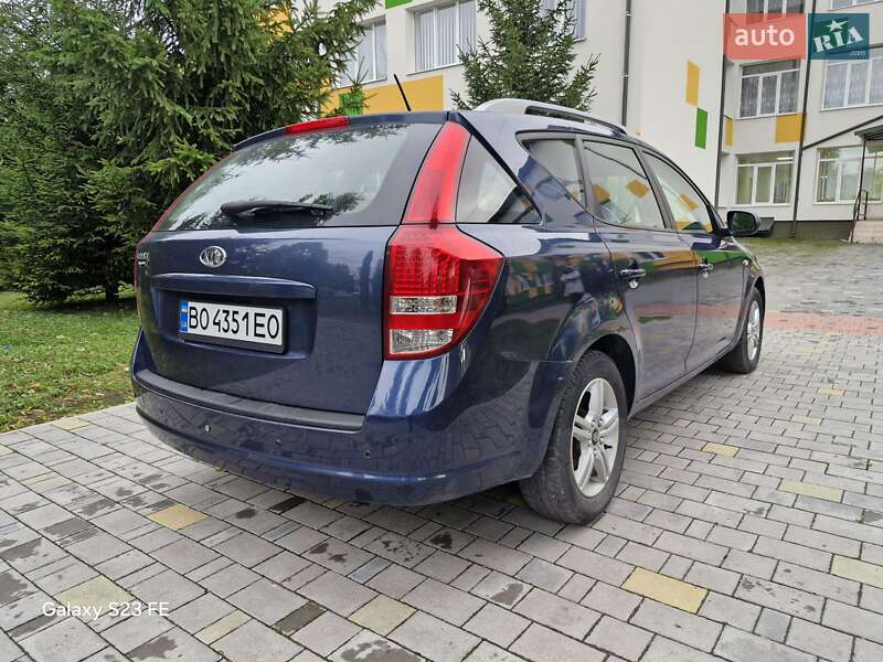 Универсал Kia Ceed 2010 в Тернополе