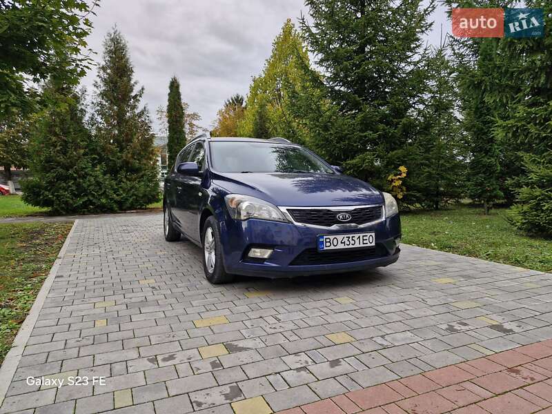 Универсал Kia Ceed 2010 в Тернополе