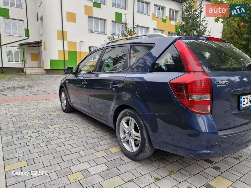 Универсал Kia Ceed 2010 в Тернополе