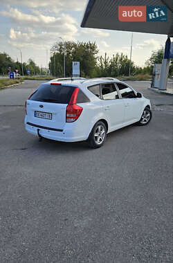 Универсал Kia Ceed 2010 в 