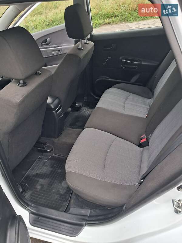 Хэтчбек Kia Ceed 2012 в Львове фото 7 Хэтчбек Kia Ceed 2012 в Львове