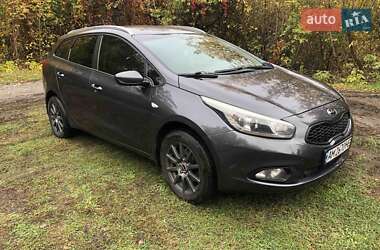 Універсал Kia Ceed 2012 в  фото 4 Універсал Kia Ceed 2012 в
