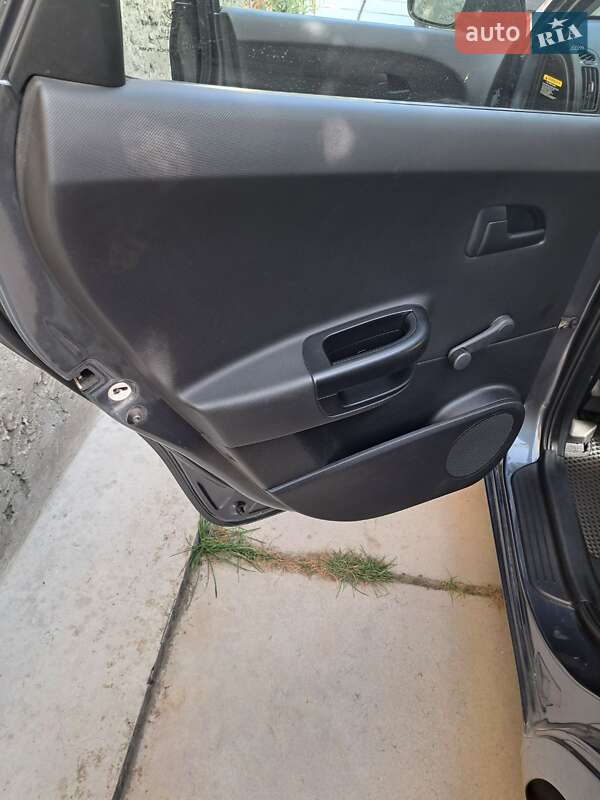 Универсал Kia Ceed 2010 в Ужгороде