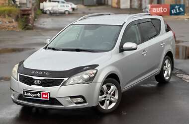 Универсал Kia Ceed 2010 в 