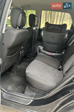 Хэтчбек Kia Ceed 2008 в 
