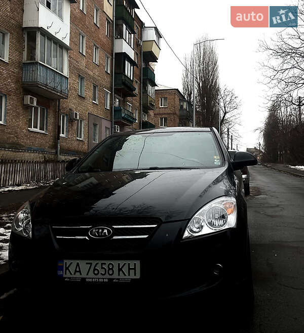 Хетчбек Kia Ceed 2007 в Києві фото 4 Хетчбек Kia Ceed 2007 в Києві
