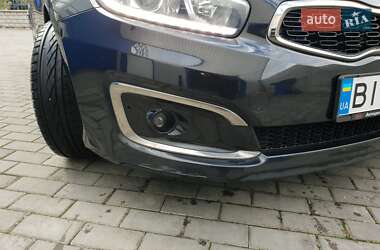 Хэтчбек Kia Ceed 2016 в 