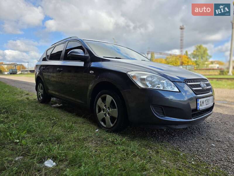 Универсал Kia Ceed 2008 в Житомире