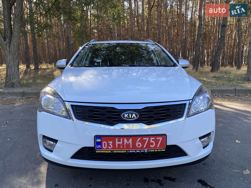 Универсал Kia Ceed 2009 в Николаеве
