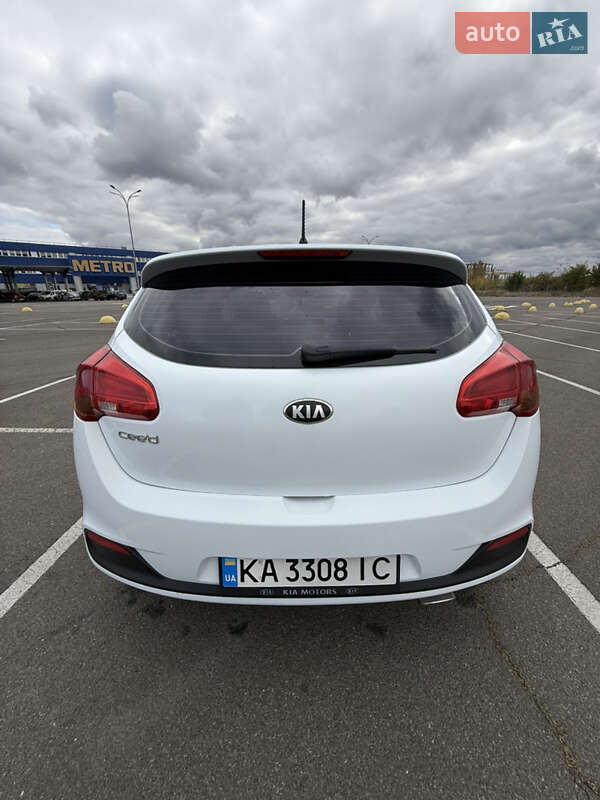Хэтчбек Kia Ceed 2012 в Киеве фото 4 Хэтчбек Kia Ceed 2012 в Киеве
