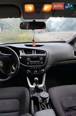 Універсал Kia Ceed 2015 в Львові