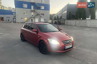 Хэтчбек Kia Ceed 2007 в Киеве