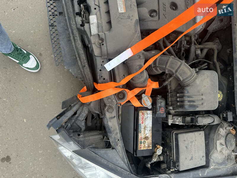 Хэтчбек Kia Ceed 2007 в Луцке