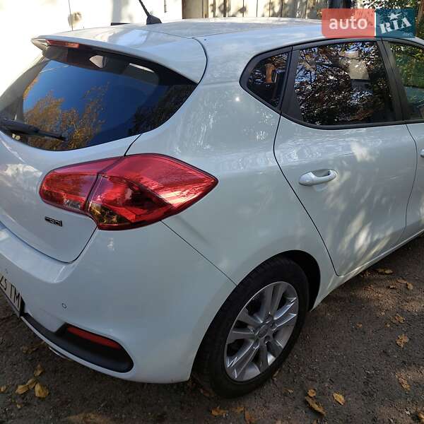 Хэтчбек Kia Ceed 2012 в Одессе