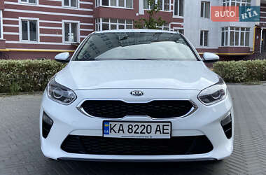 Хэтчбек Kia Ceed 2019 в 