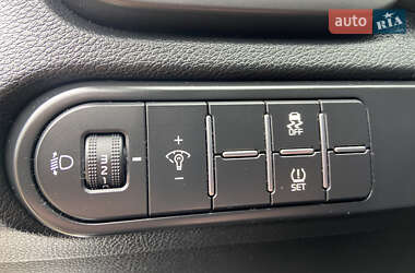 Хэтчбек Kia Ceed 2019 в 