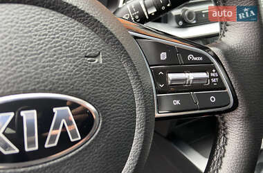 Хэтчбек Kia Ceed 2019 в 