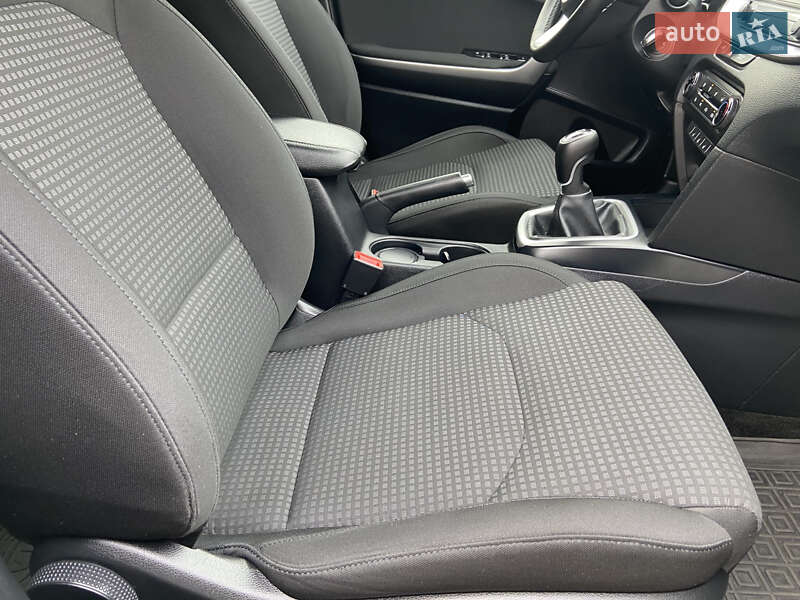 Хетчбек Kia Ceed 2019 в Києві фото 57 Хетчбек Kia Ceed 2019 в Києві