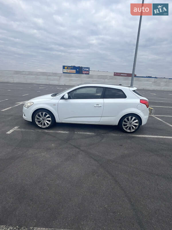 Хэтчбек Kia Ceed 2008 в Львове фото 3 Хэтчбек Kia Ceed 2008 в Львове