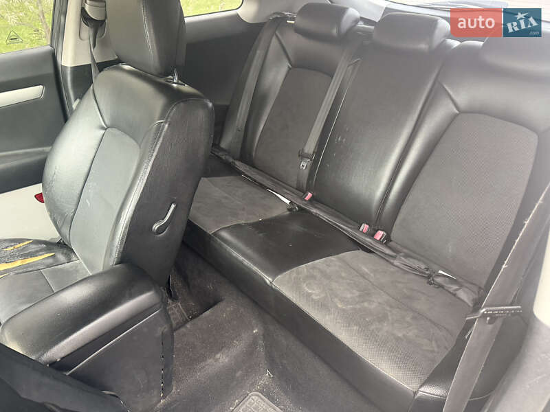 Хэтчбек Kia Ceed 2008 в Киеве