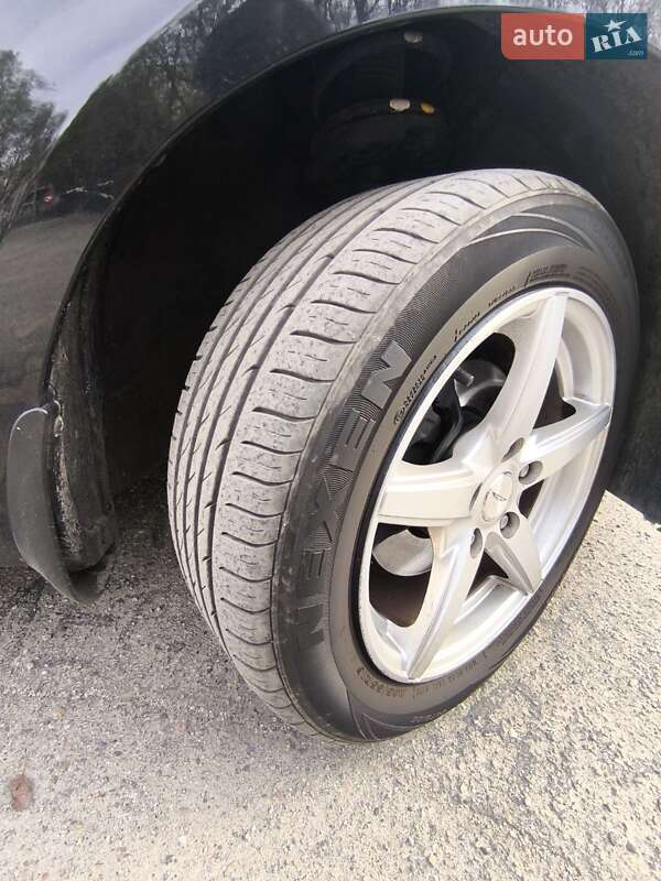 Універсал Kia Ceed 2012 в Запоріжжі