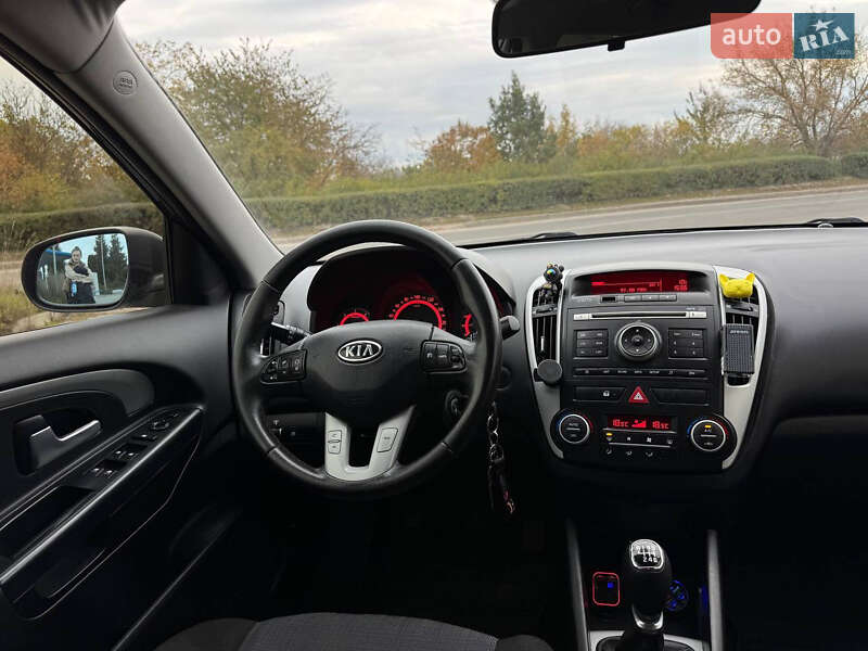 Универсал Kia Ceed 2010 в Жмеринке фото 37 Универсал Kia Ceed 2010 в Жмеринке