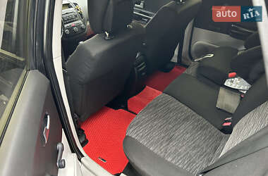 Хетчбек Kia Ceed 2007 в 