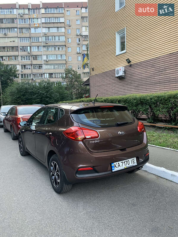 Хэтчбек Kia Ceed 2013 в Киеве