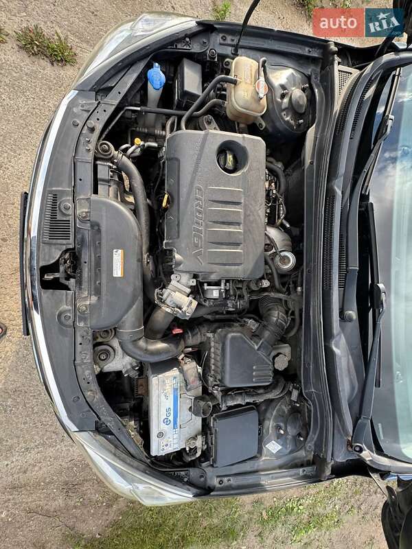 Универсал Kia Ceed 2011 в Новом Роздоле фото 31 Универсал Kia Ceed 2011 в Новом Роздоле
