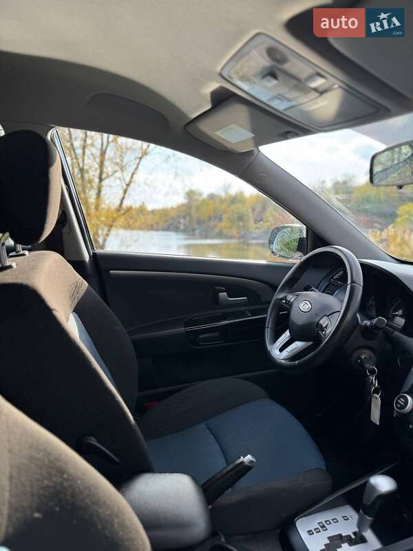 Универсал Kia Ceed 2011 в Новом Роздоле фото 40 Универсал Kia Ceed 2011 в Новом Роздоле