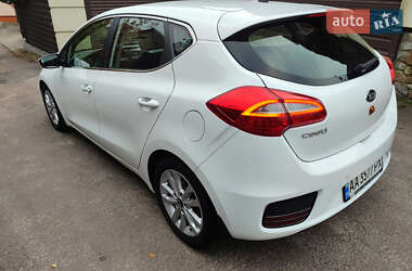Хэтчбек Kia Ceed 2017 в 