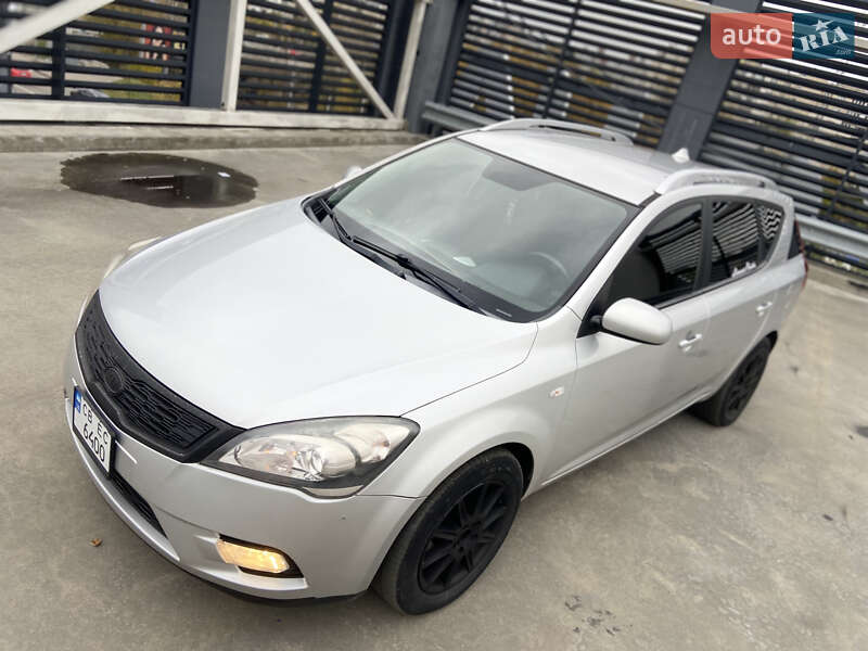 Універсал Kia Ceed 2010 в Києві фото 5 Універсал Kia Ceed 2010 в Києві