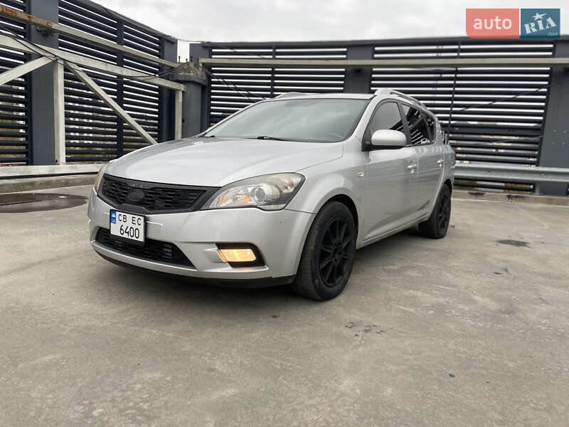 Універсал Kia Ceed 2010 в Києві фото 29 Універсал Kia Ceed 2010 в Києві