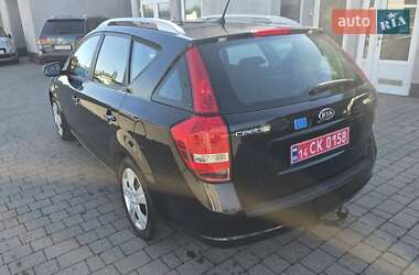 Універсал Kia Ceed 2012 в  фото 13 Універсал Kia Ceed 2012 в