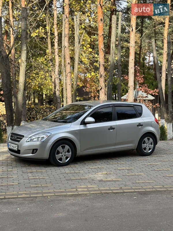 Хетчбек Kia Ceed 2007 в Бершаді