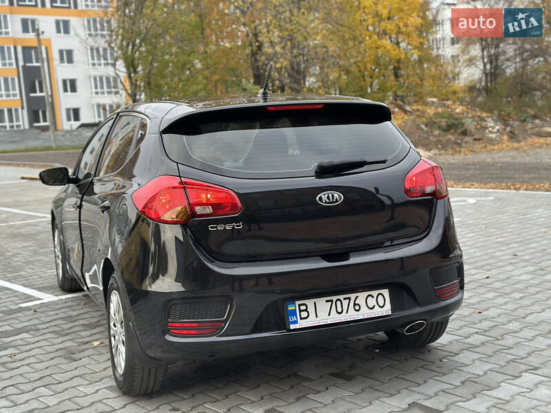 Хэтчбек Kia Ceed 2017 в Виннице