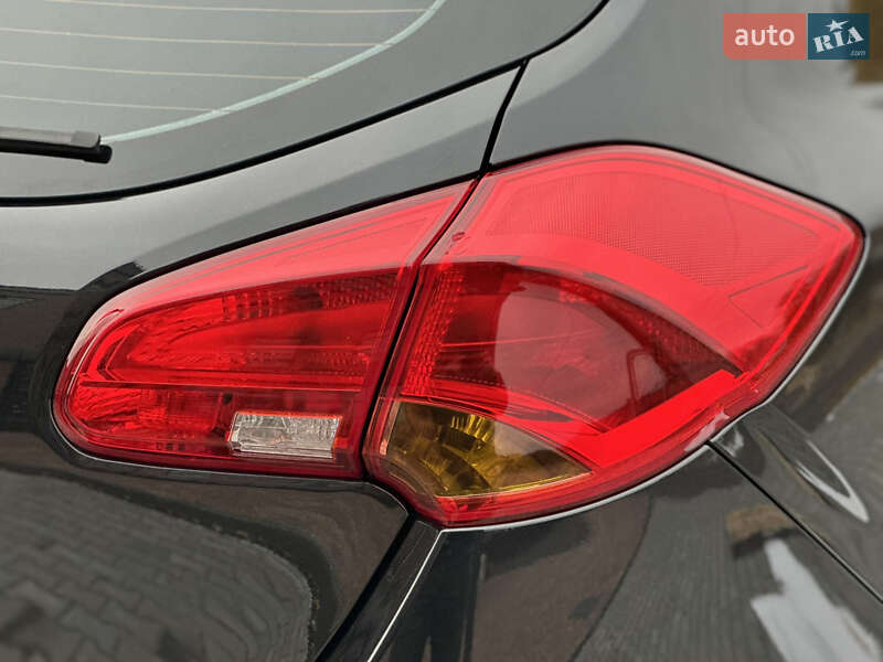 Хэтчбек Kia Ceed 2017 в Виннице