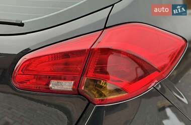 Хэтчбек Kia Ceed 2017 в 