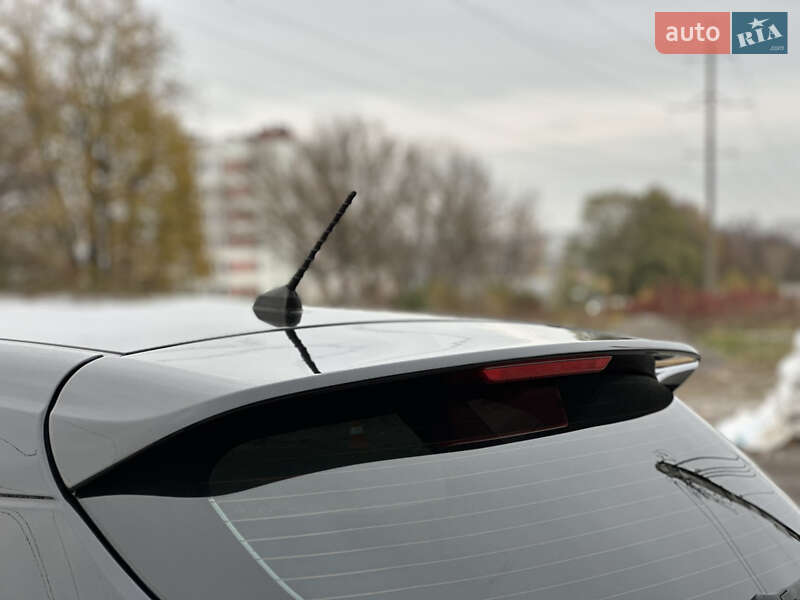 Хэтчбек Kia Ceed 2017 в Виннице