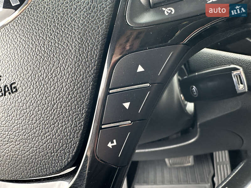 Хэтчбек Kia Ceed 2017 в Виннице