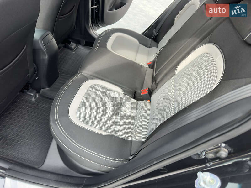 Хэтчбек Kia Ceed 2017 в Виннице