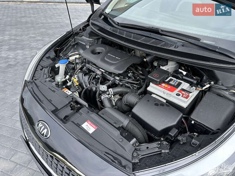 Хэтчбек Kia Ceed 2017 в Виннице