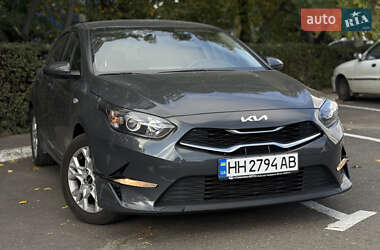 Хетчбек Kia Ceed 2022 в Одесі Хетчбек Kia Ceed 2022 в Одесі